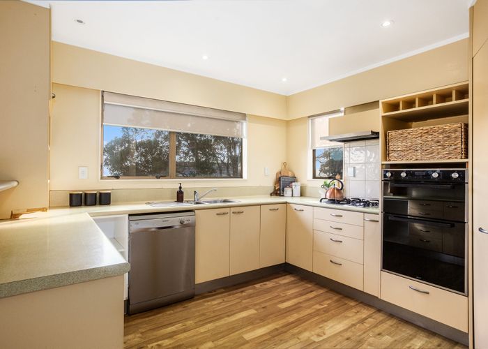  at 14 Mercury Way, Whitby, Porirua