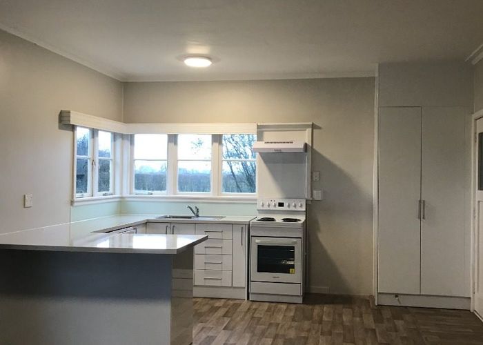  at 221 Pickering Road, Cambridge