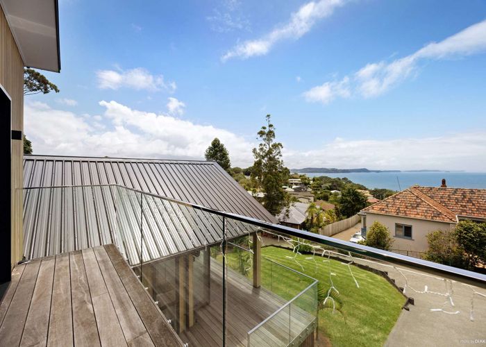  at 2D Vipond Road, Stanmore Bay, Rodney, Auckland