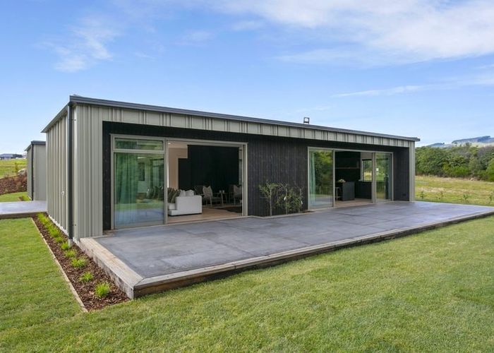  at 14 Ridgeway Terrace, Taradale, Napier, Hawke's Bay