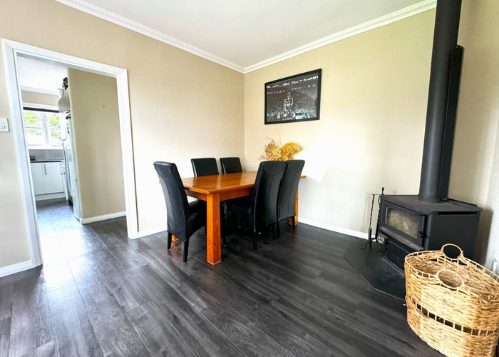  at 14 Austin Place, Awapuni, Palmerston North