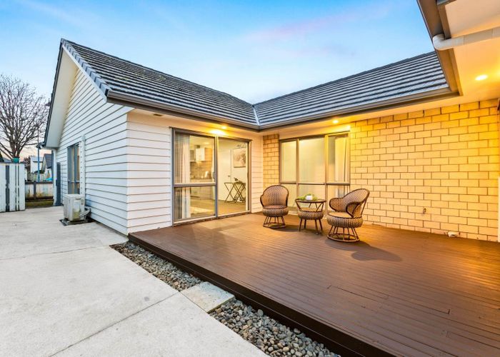  at 19 Kotuku Crescent, Takanini, Papakura, Auckland