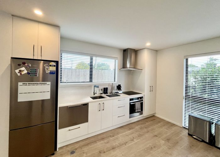  at 1/12 Enderby Drive, Te Atatu Peninsula, Waitakere City, Auckland