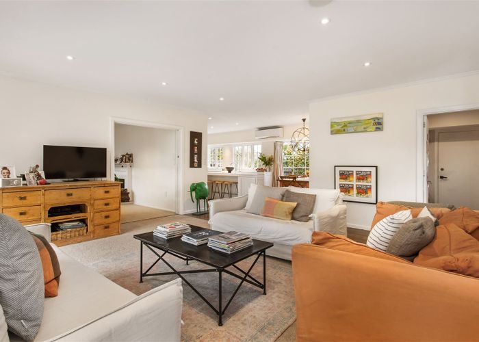 For sale 233 Clyde Road, Fendalton, Christchurch City, Canterbury homes.co.nz