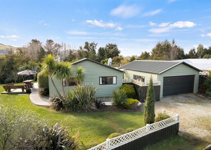  at 19 Kennard Crescent, Karitane, Waikouaiti