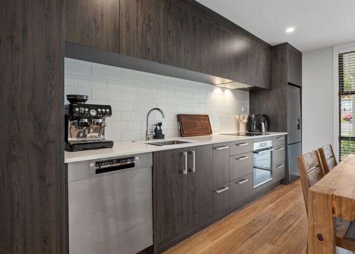  at 10 Dunkirk Terrace, Mount Albert, Auckland City, Auckland