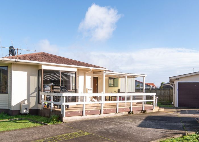  at 4 Melrose Avenue, Owhata, Rotorua