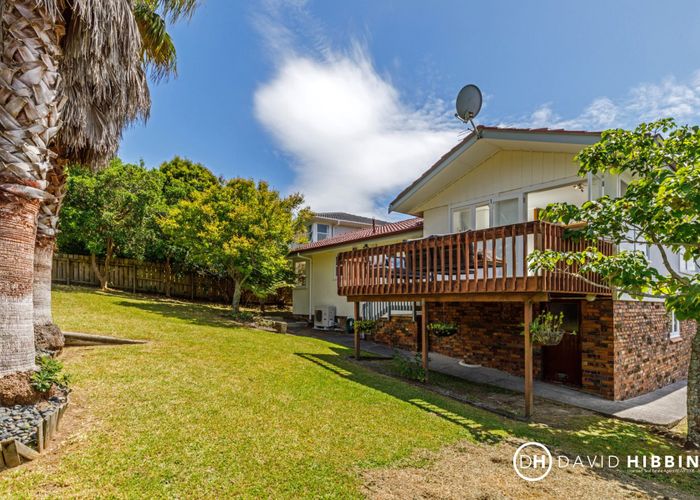  at 20 Agincourt Street, Glenfield, North Shore City, Auckland