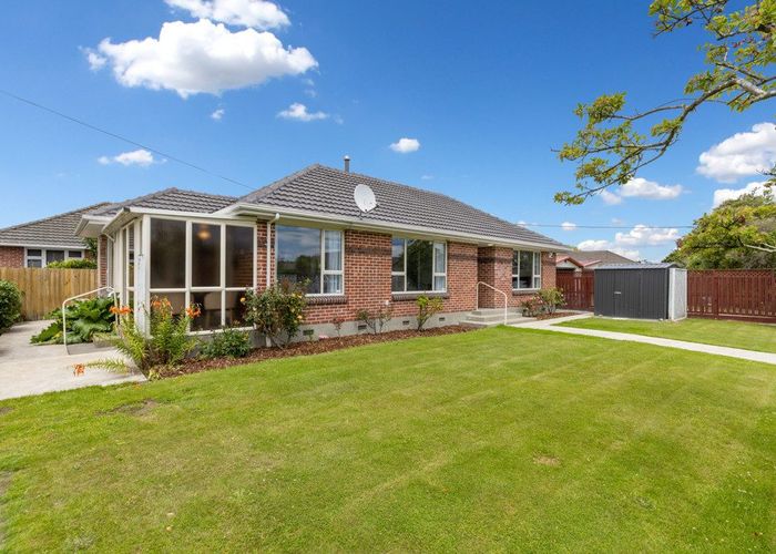  at 1/136 Harris Crescent, Papanui, Christchurch