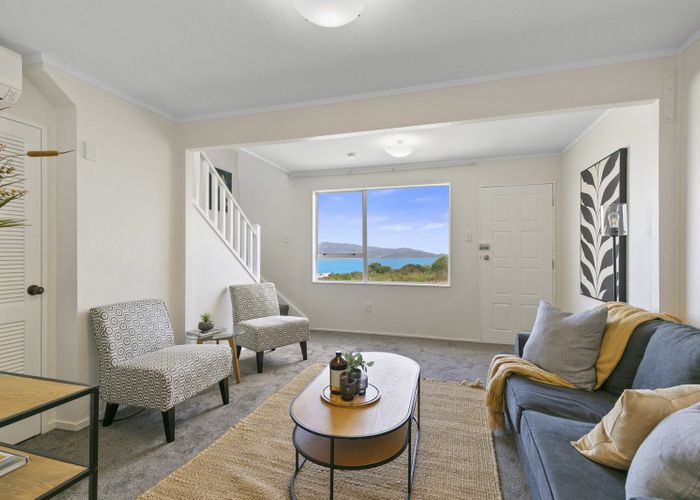  at 5B Sunhaven Drive, Newlands, Wellington