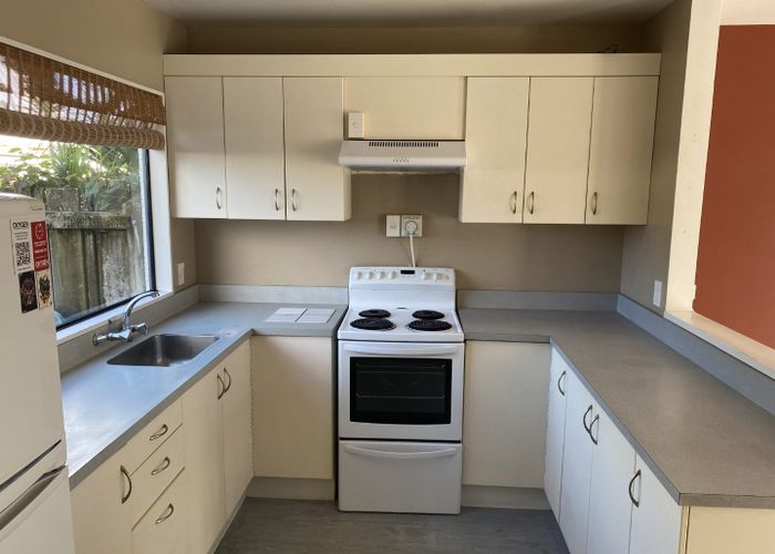  at 31 McBain Grove, Avalon, Lower Hutt, Wellington