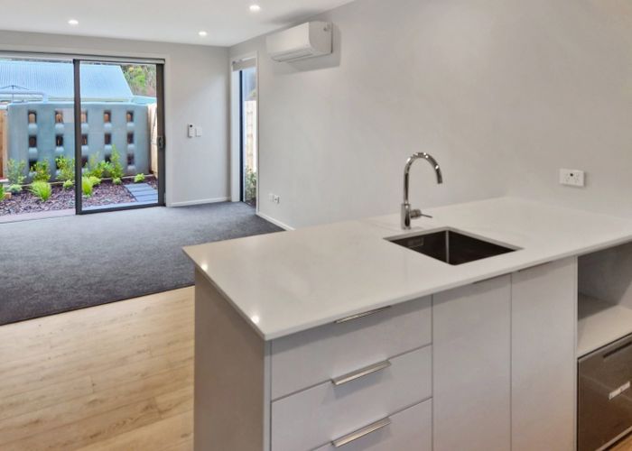  at 8/16 Sladden Street, Naenae, Lower Hutt, Wellington