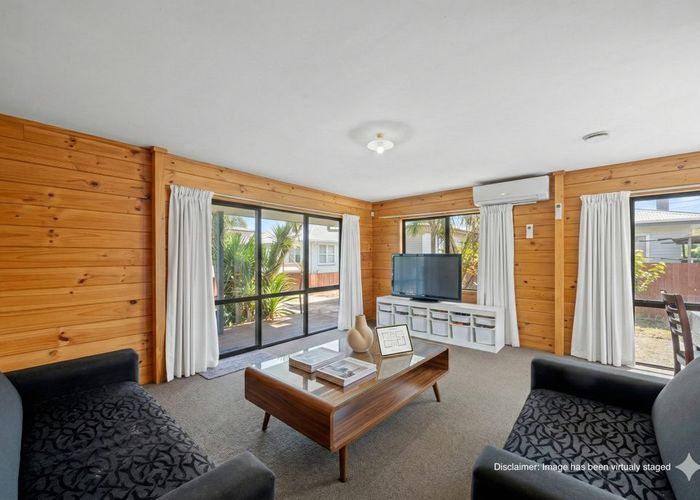  at 5A Greenhaven Avenue, Opaheke, Papakura, Auckland