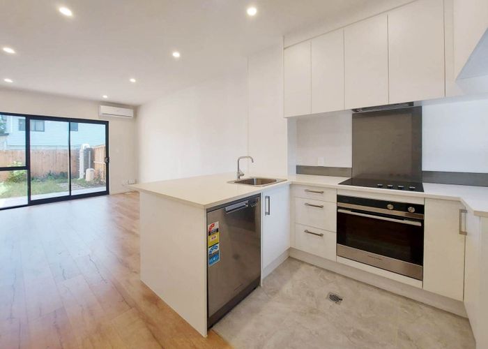  at 10/54 Swanson Road, Henderson, Waitakere City, Auckland