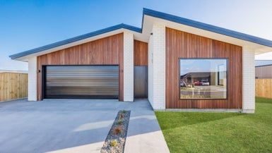  at 75 Atlantic Drive, Fitzherbert, Palmerston North