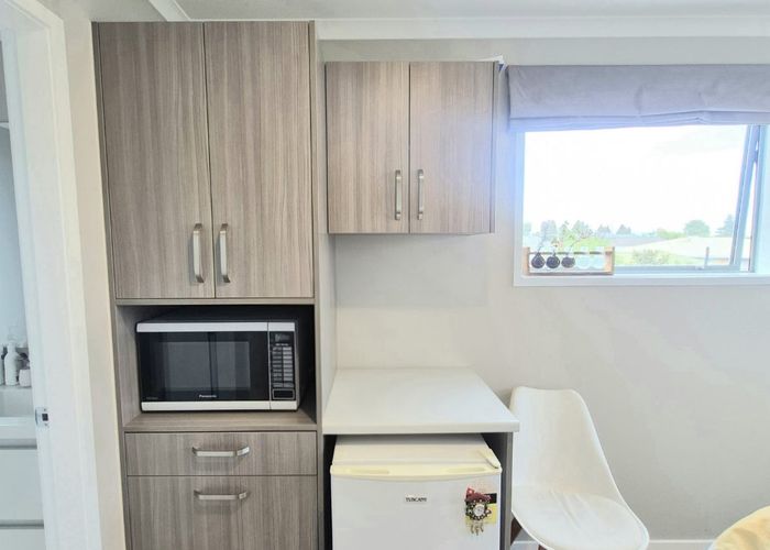  at 42A Beatty Street, Melville, Hamilton, Waikato