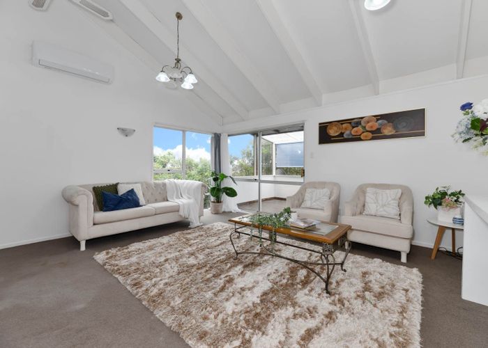  at 29 Santiago Crescent, Unsworth Heights, North Shore City, Auckland