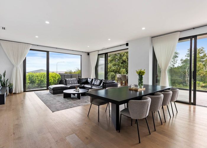  at 326 Flat Bush School Road, Flat Bush, Manukau City, Auckland
