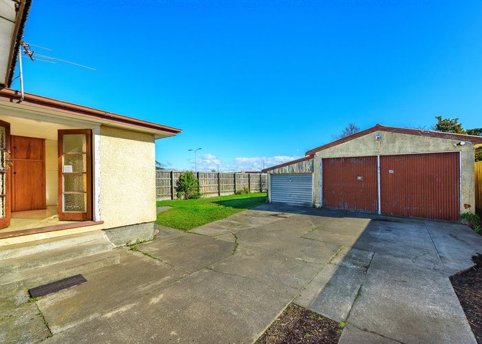  at 253 Bower Avenue, North New Brighton, Christchurch City, Canterbury