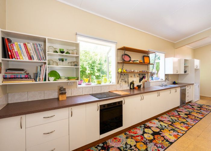  at 37 Beach Road, Haumoana, Haumoana