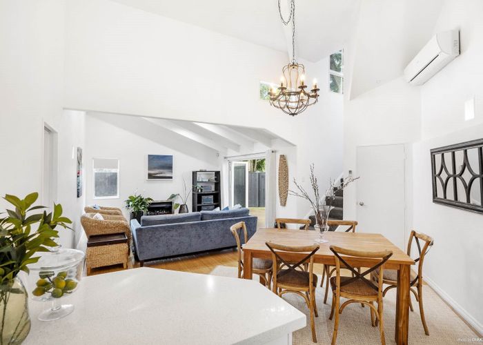  at 2/679 Remuera Road, Remuera, Auckland