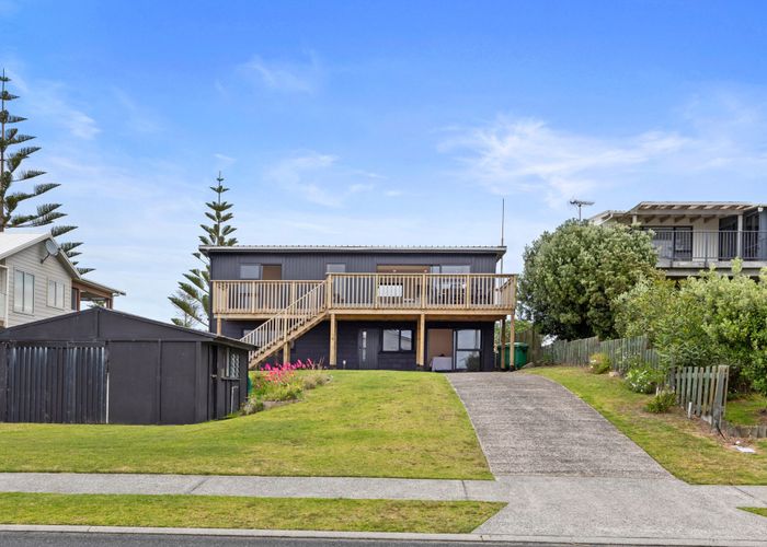  at 394 Pukehina Parade, Te Puke