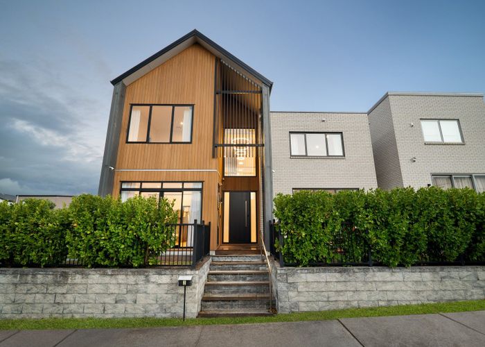  at 2 Skua Road, Hobsonville, Waitakere City, Auckland