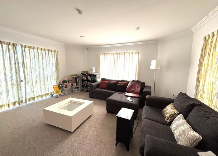  at 15 Correa Court, Goodwood Heights, Manukau City, Auckland