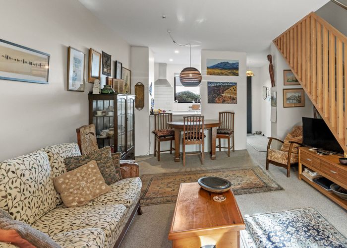  at 3/15 Cheltenham Street, Merivale, Christchurch