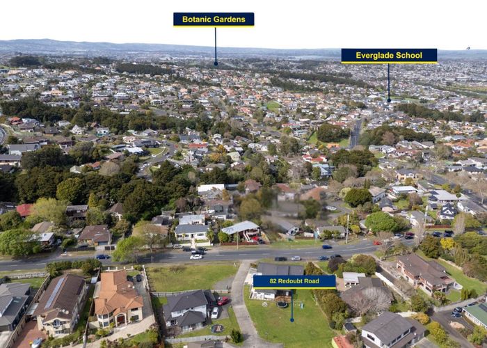  at 82 Redoubt Road, Goodwood Heights, Manukau City, Auckland