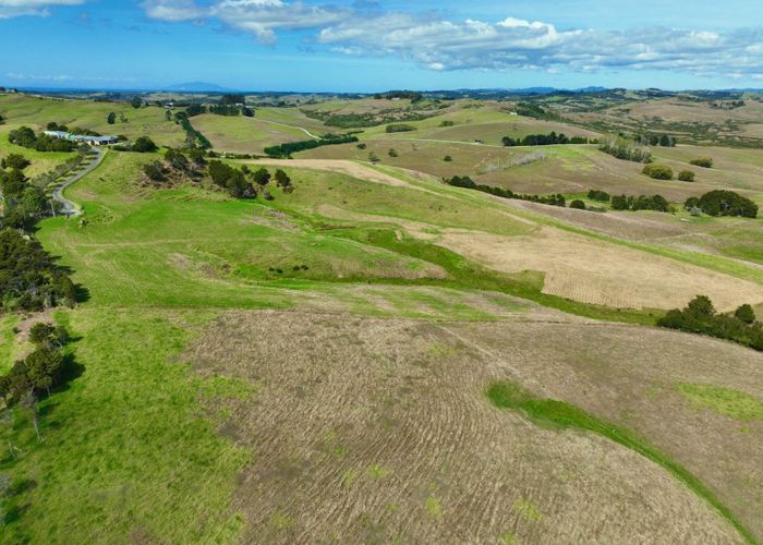  at 860  Kaiwaka Mangawhai Road, Kaiwaka, Kaipara, Northland