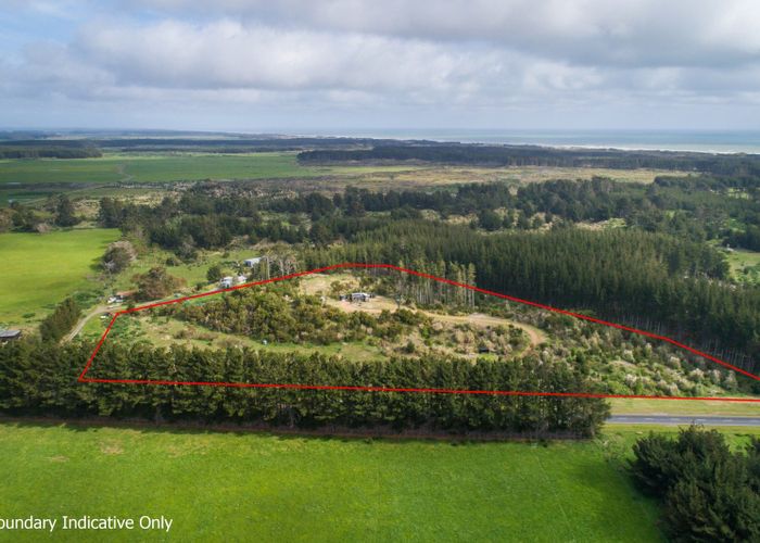  at 545 Himatangi Beach Road, Himatangi Beach
