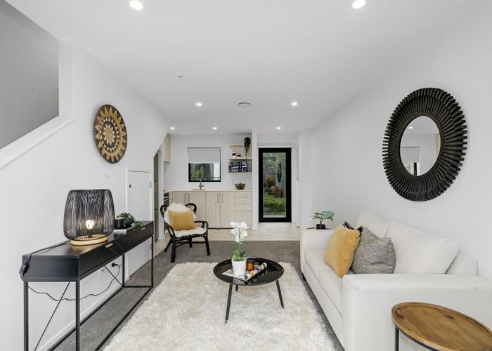  at 5/4 Johnston Grove, Taita, Lower Hutt, Wellington