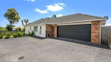  at 2A Pinewood Street, Avondale, Auckland