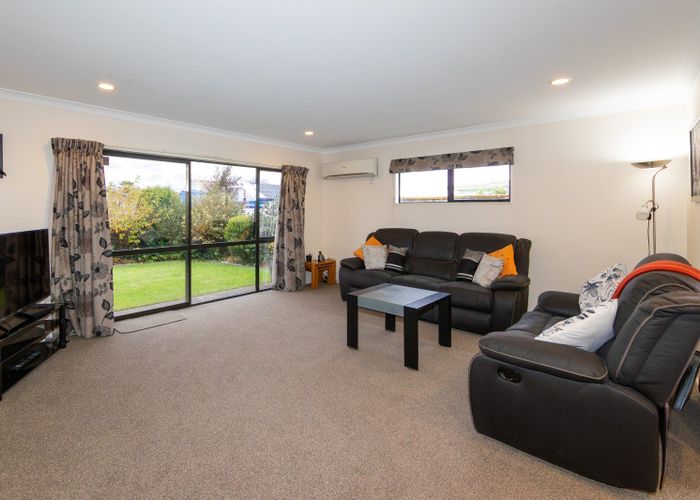  at 2D Forward Street, Greenmeadows, Napier, Hawke's Bay