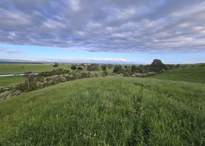  at 2/556 State Highway 27, Ngatea, Hauraki, Waikato