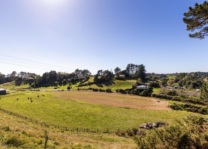  at 80 Veale Road, Frankleigh Park, New Plymouth, Taranaki