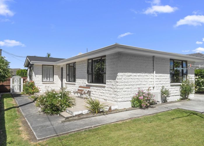  at 12 Marshwood Place, Sockburn, Christchurch