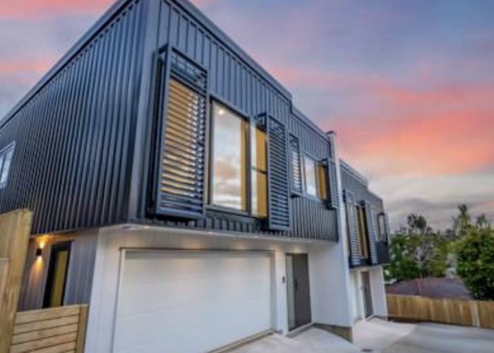  at 69B Chivalry Road, Glenfield, Auckland