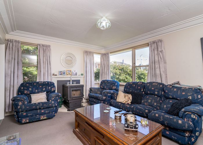  at 32 Dovecote Avenue, Corstorphine, Dunedin