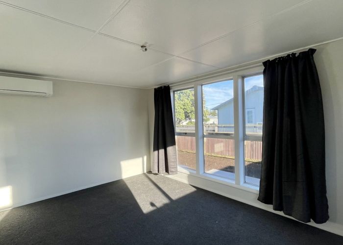  at 8A Karaka Street, Castlecliff, Whanganui, Manawatu / Whanganui