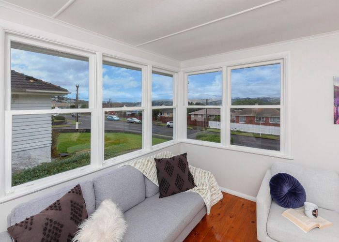  at 35 Kotuku Street, Elsdon, Porirua