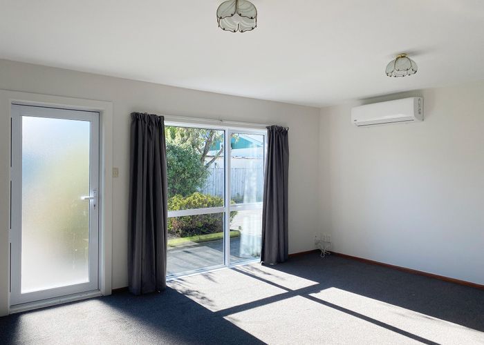  at 2/490 Barbadoes St, Edgeware, Christchurch City, Canterbury