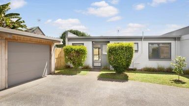  at 3/10 Robert Street, Ellerslie, Auckland