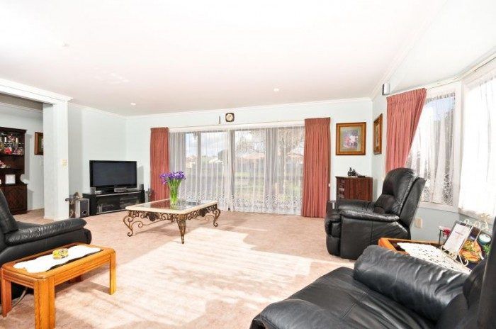  at 114 Sandwich Road, St Andrews, Hamilton