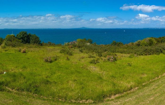  at 352 Pinecrest Drive, Gulf Harbour, Rodney, Auckland