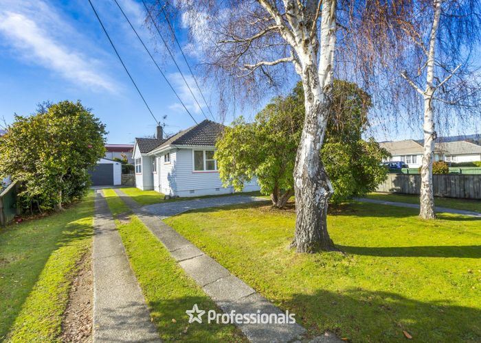  at 10 Byron Street, Trentham, Upper Hutt