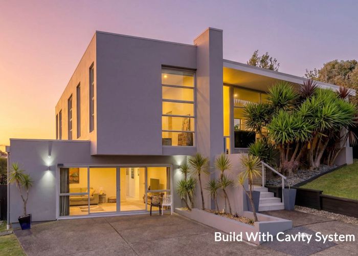  at 4 Ilam Lane, Fairview Heights, North Shore City, Auckland