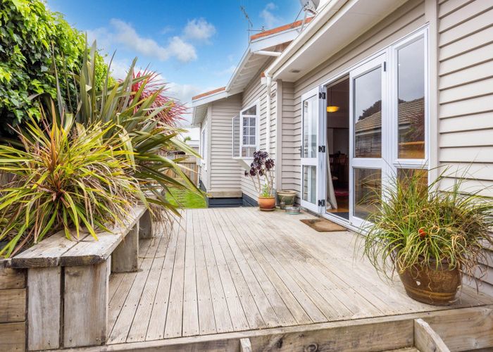  at 54 Haultain Street, Fairfield, Hamilton