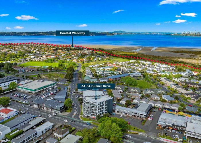  at 3A/84 Gunner Drive, Te Atatu Peninsula, Auckland